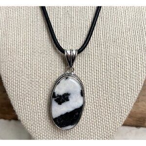 925 Sterling Silver White buffalo Turquoise Necklace Gemstone Womens Jewelry